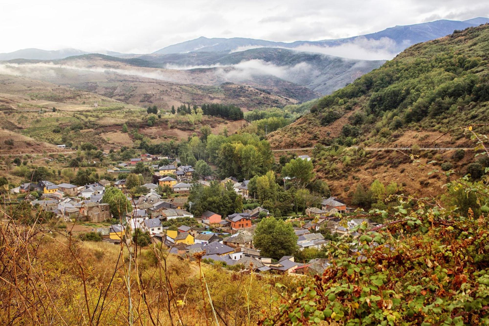 Hotel Valle Del Silencio San Esteban de Valdueza Eksteriør billede